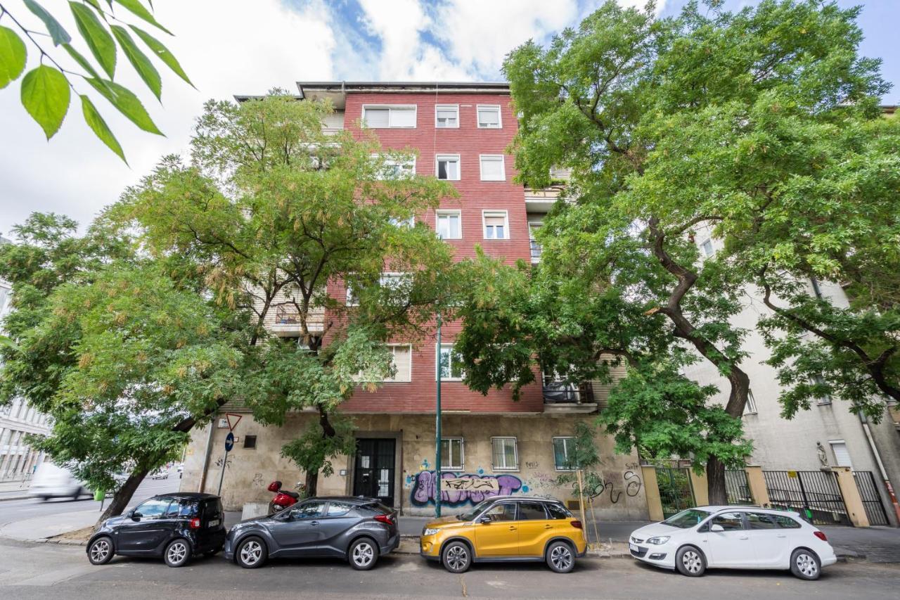 Bpr Ethereal Panoramic Suite With A/C & Balcony Budapest Exterior photo